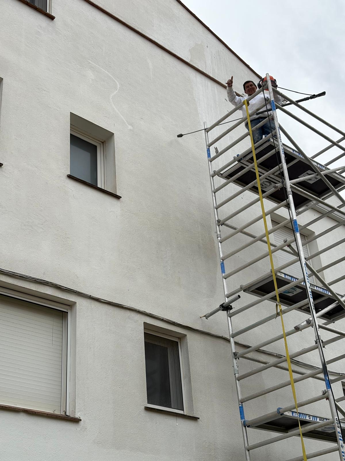 Torre Alumexx en obra real — foto 1