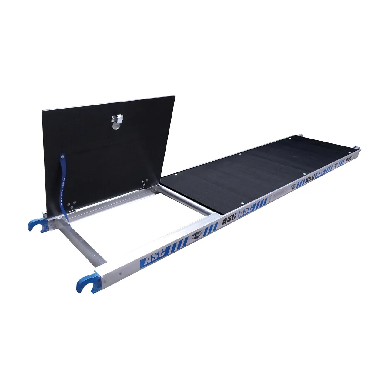 Detalle de la plataforma de trabajo con trampilla del andamio plegable de aluminio homologado