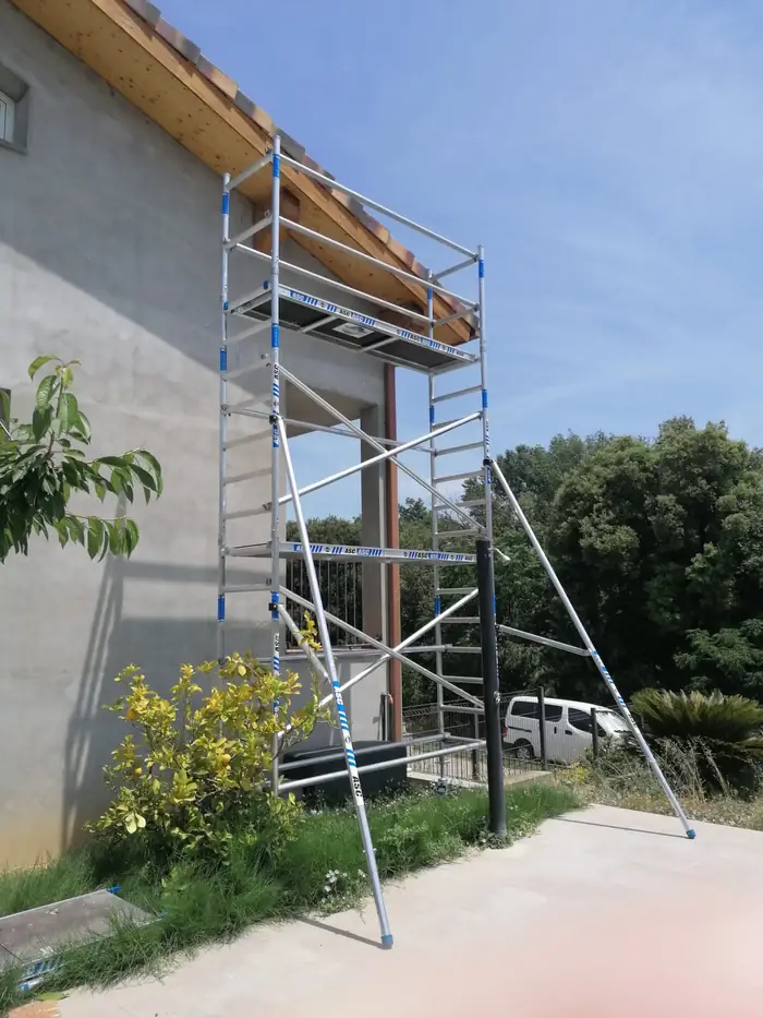 Torre Alumexx en obra real — foto 3